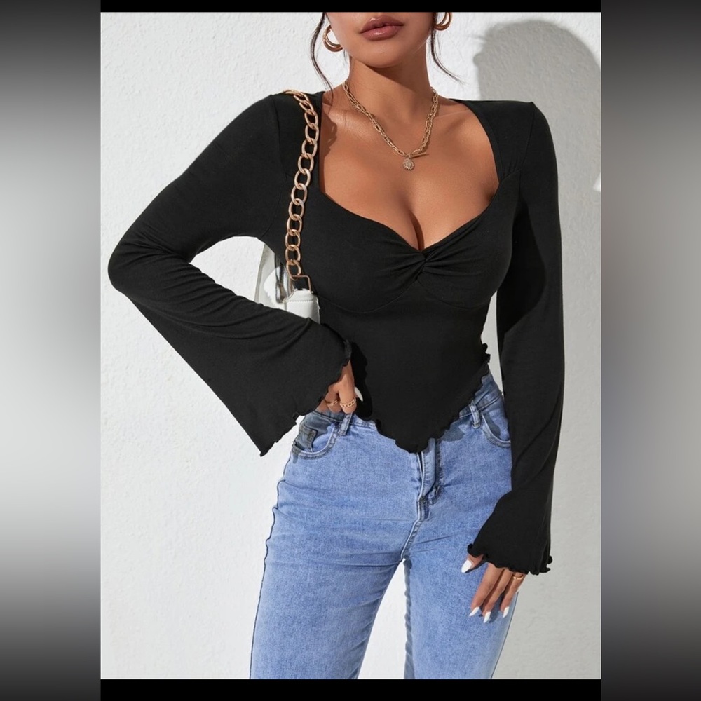 Black V Crop Top Large